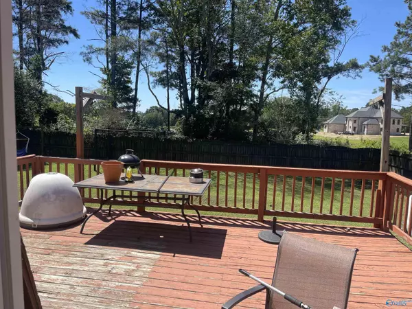 Albertville, AL 35950,258 Old Glory Lane