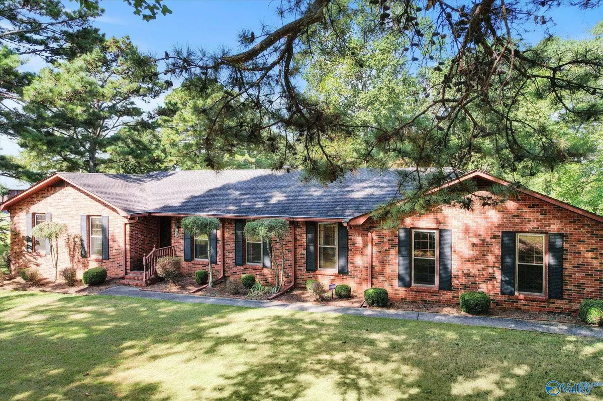 Decatur, AL 35603,4313 Indian Hills Road