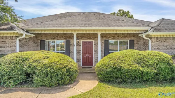 Huntsville, AL 35811,216 Grasslands Road