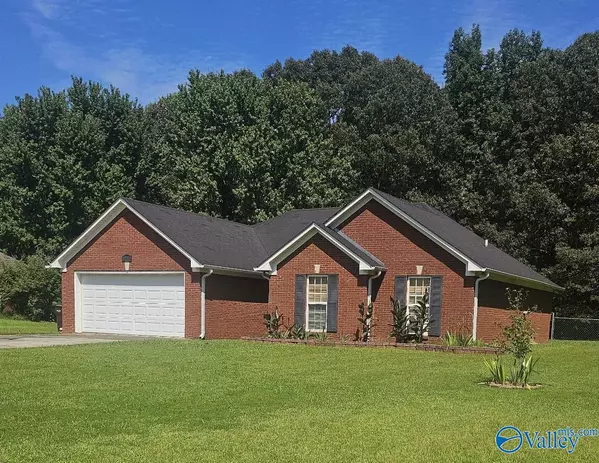 22370 Howard Street, Athens, AL 35613