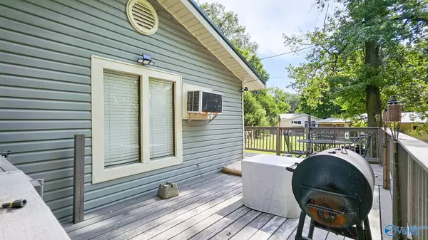 Rogersville, AL 35652,85 Elk River Shores Drive