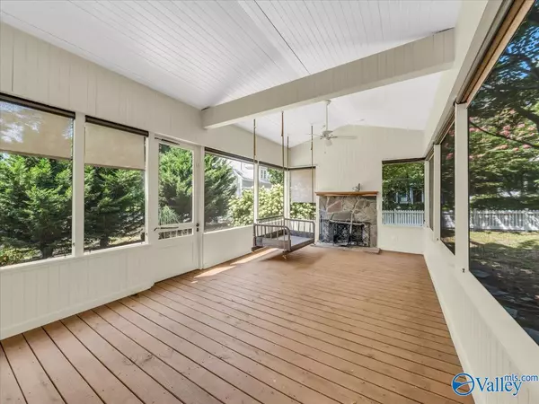 Pisgah, AL 35765,608 Main Street