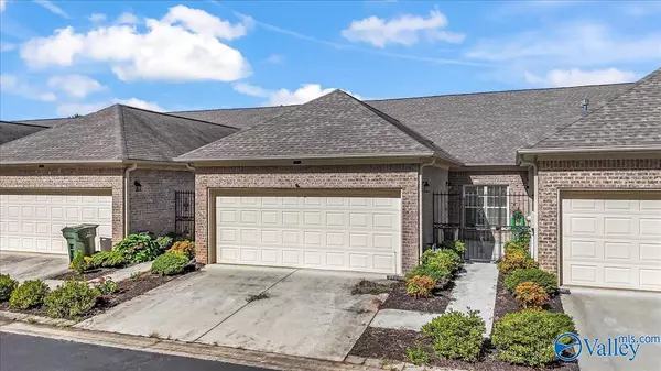 150 Lake Pointe Drive, Scottsboro, AL 35769