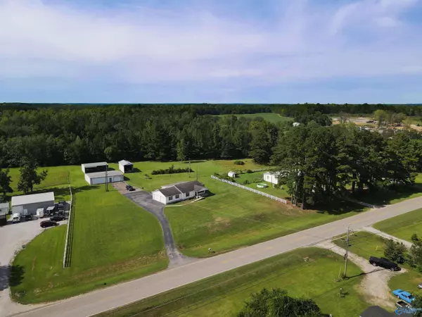 Moulton, AL 35650,17929 County Road 460