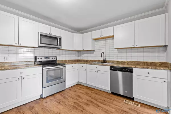 Scottsboro, AL 35768,316 Hodges Street