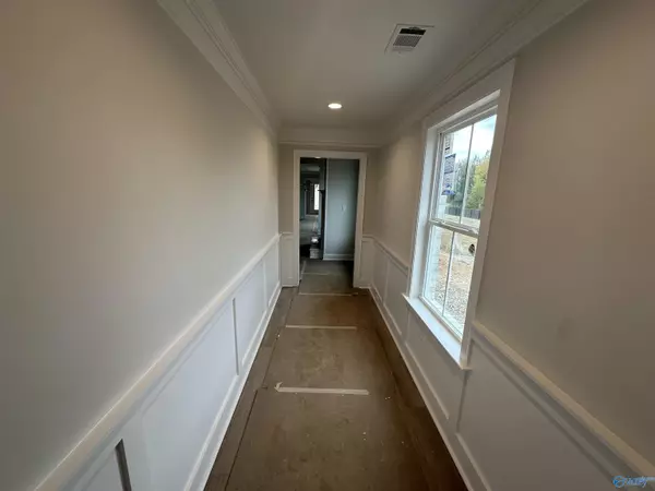 Athens, AL 35613,21184 Lamb Avenue