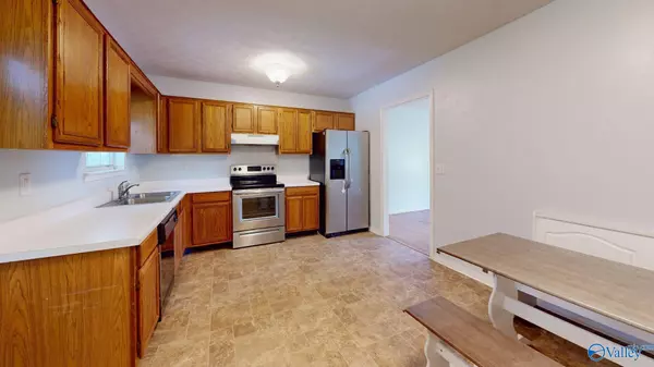 Cullman, AL 35055,198 County Road 699