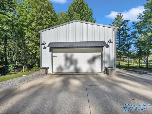 Attalla, AL 35954,741 Mountain View Drive