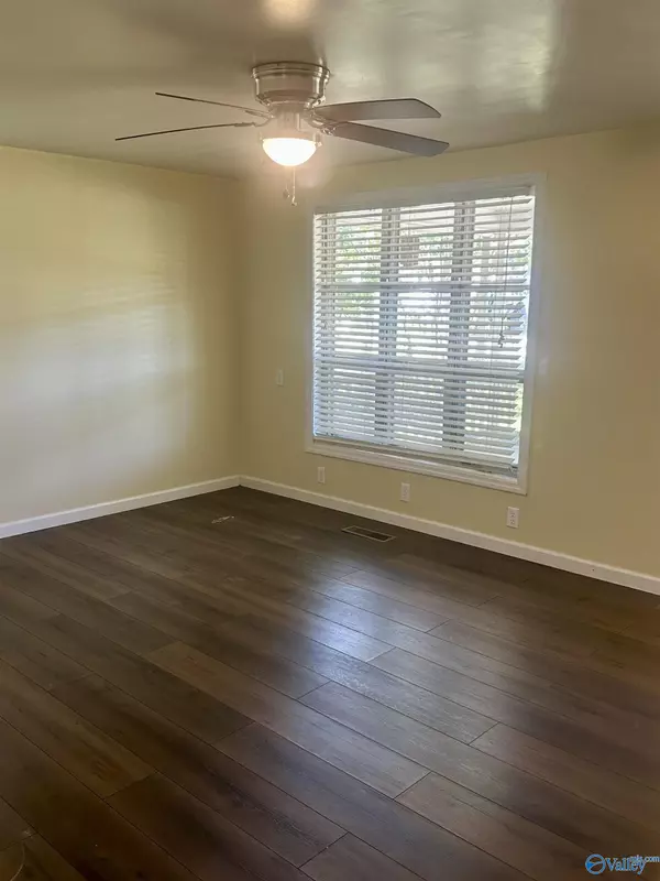 Bridgeport, AL 35740,702 Gothard Avenue