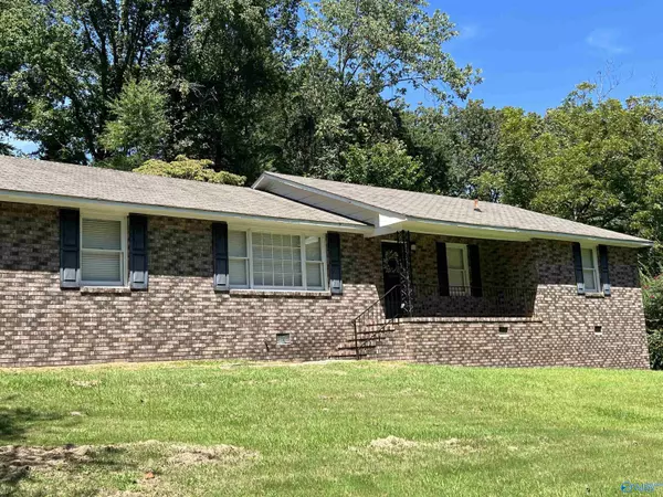 2500 Montezuma Drive, Gadsden, AL 35904