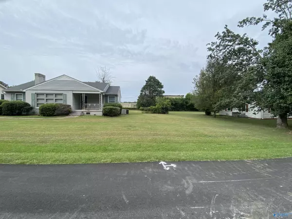 Athens, AL 35611,402 S 6th Street