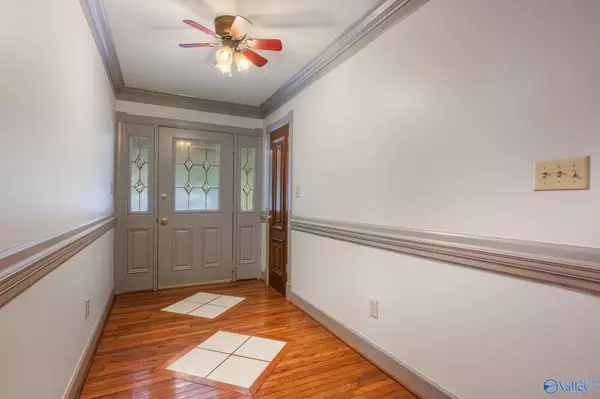 Owens Cross Roads, AL 35763,475 South Green Mountain Road