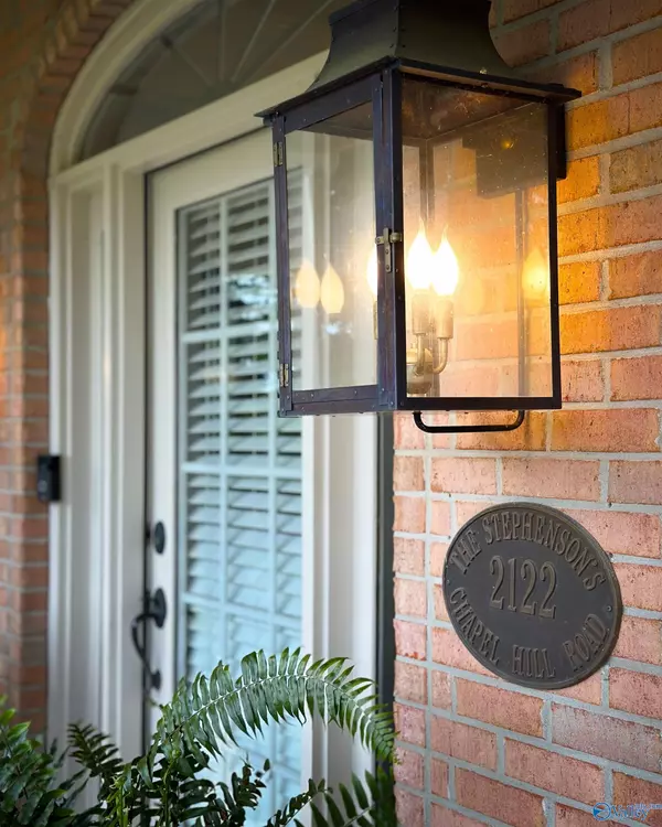 Decatur, AL 35603,2122 Chapel Hill Road