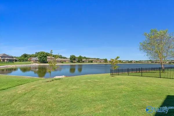 Huntsville, AL 35803,15117 Lakeside Trail SW