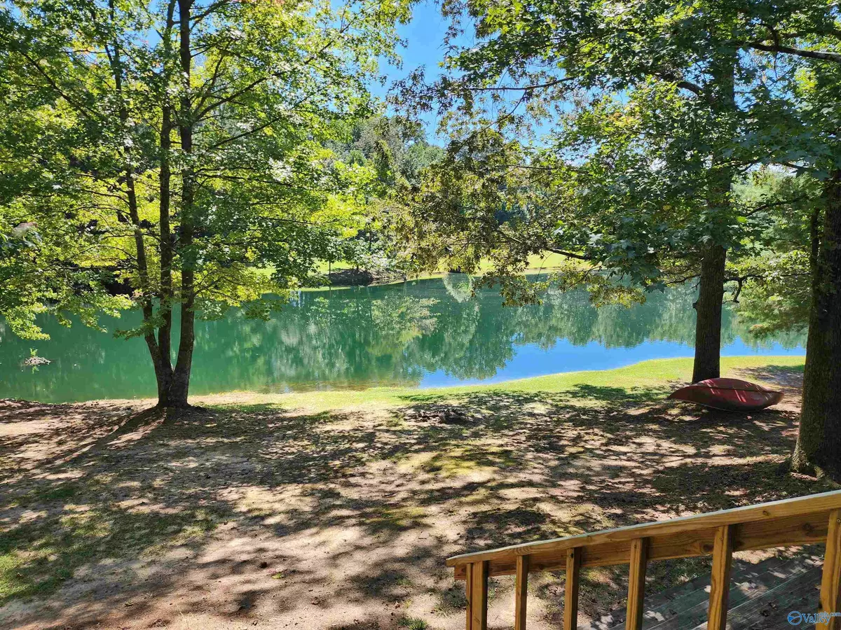 Fort Payne, AL 35968,103 Road 9042