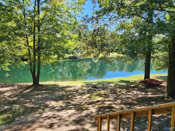 103 Road 9042, Fort Payne, AL 35968