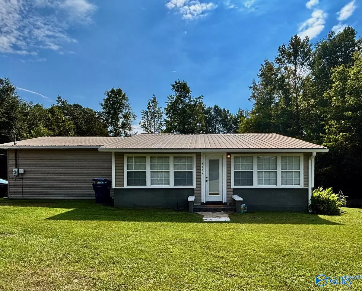 Hokes Bluff, AL 35903,6739 Main Street