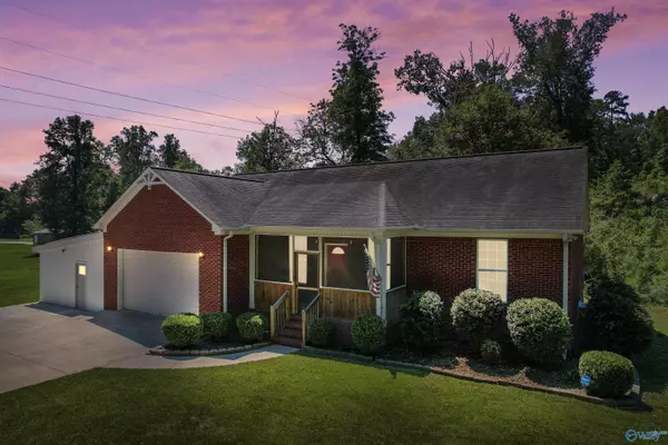 229 Lake Drive, Scottsboro, AL 35769