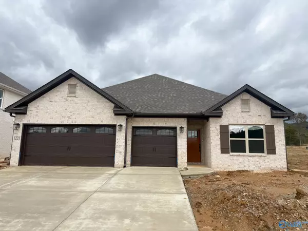 1221 Vouri Circle, Huntsville, AL 35803