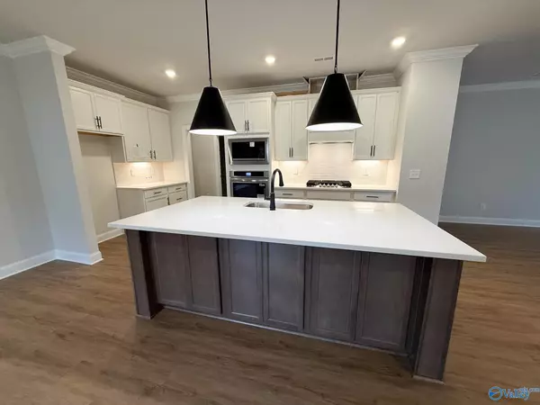 Huntsville, AL 35803,1221 Vouri Circle