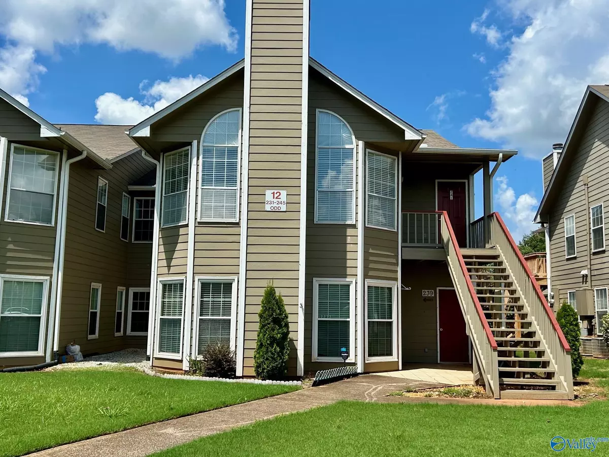 Madison, AL 35758,241 Waters Edge Lane #241