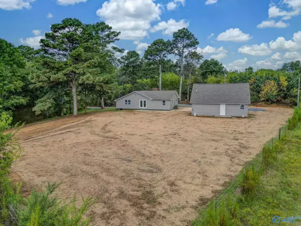 Albertville, AL 35951,1125 White Oak