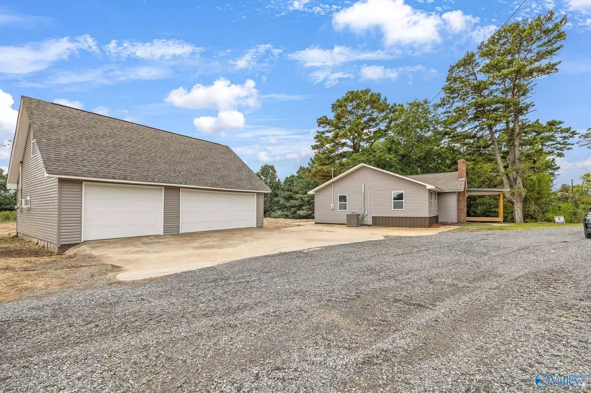 Albertville, AL 35951,1125 White Oak