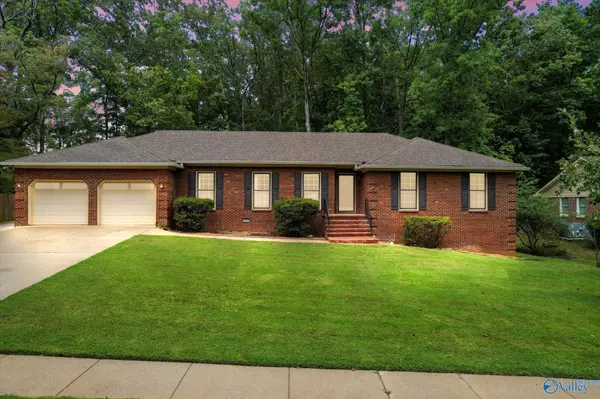 2703 Box Canyon Road SE, Huntsville, AL 35803