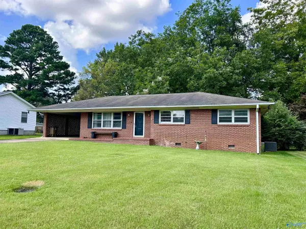 1703 10th Avenue Se, Decatur, AL 35601