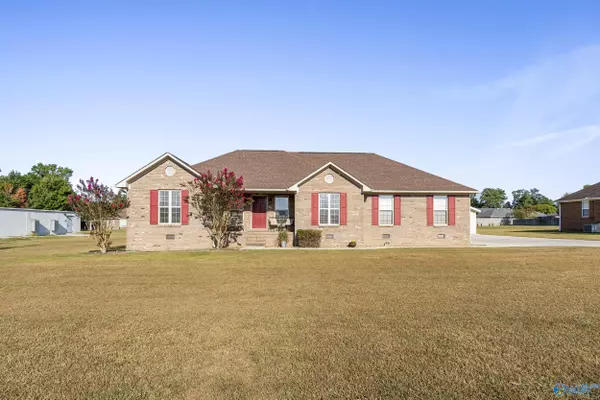 17176 Glaze Road, Athens, AL 35611