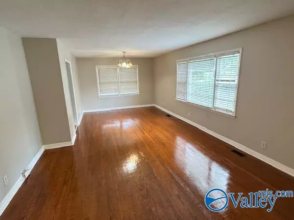 Huntsville, AL 35801,508 Forrest Circle NE