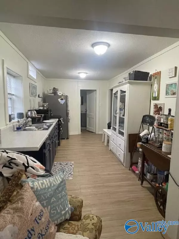 Huntsville, AL 35801,800 NE Halsey Avenue