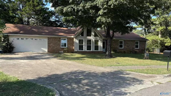 6416 Flo Drive NW, Huntsville, AL 35810