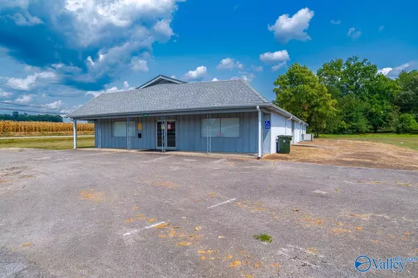 Hazel Green, AL 35750,15352 Highway 231/431