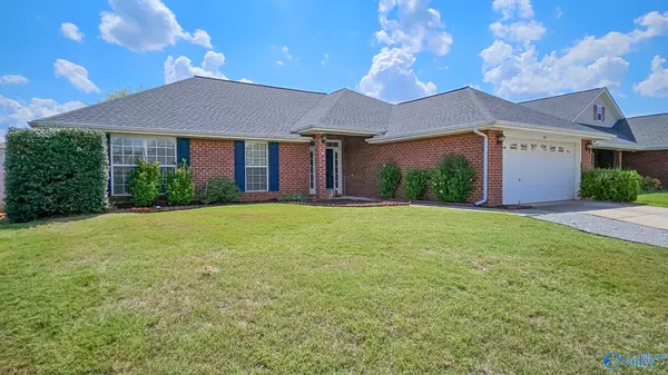 Huntsville, AL 35824,217 Shadow Cove Drive SW