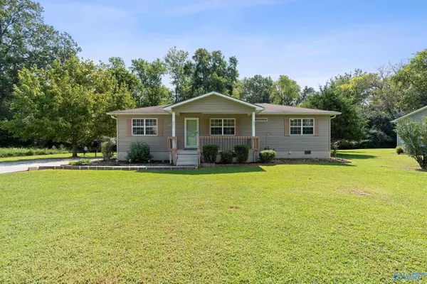 97 Willis Shavers Street, Hollywood, AL 35752