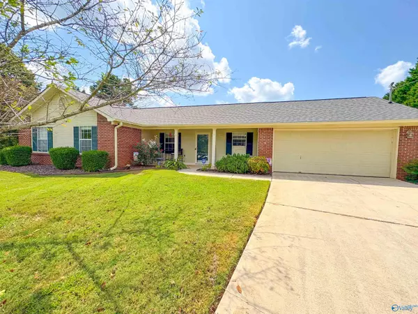 102 Pine Cone Drive, Toney, AL 35773