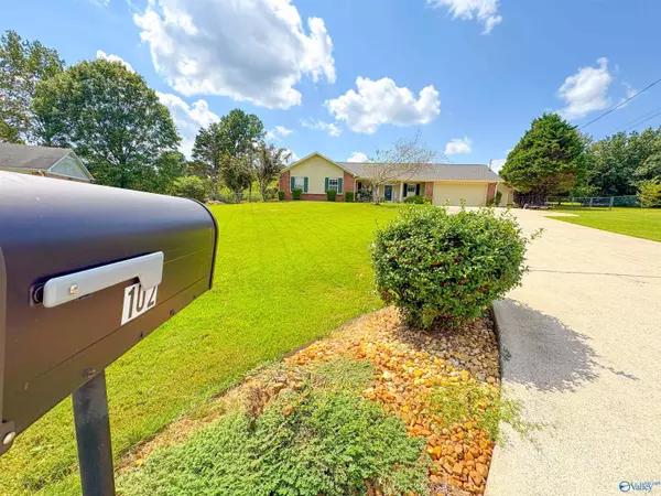 Toney, AL 35773,102 Pine Cone Drive