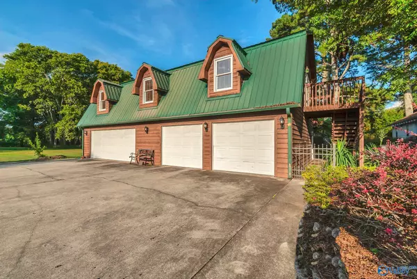 Decatur, AL 35603,2004 Vestavia Drive SW