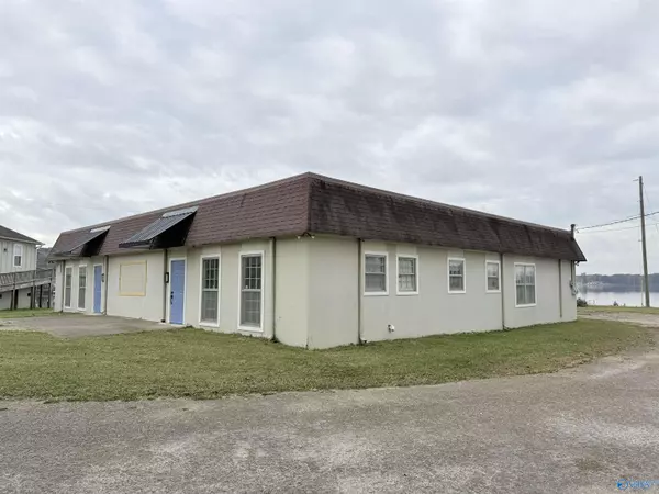 1406 Rainbow Drive, Gadsden, AL 35901