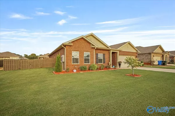 Athens, AL 35613,13126 Belman Lane