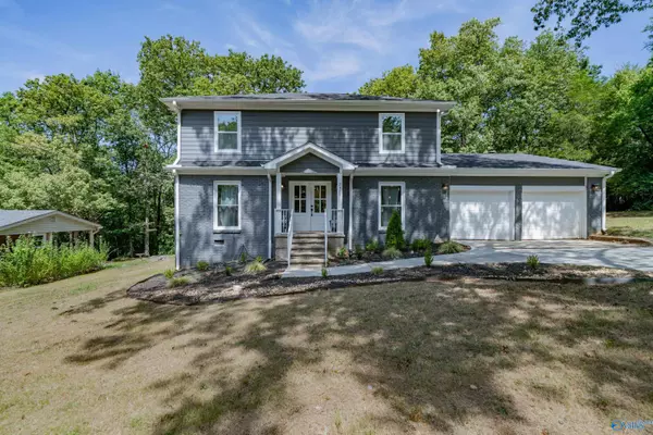 Huntsville, AL 35801,2407 Bankhead Parkway