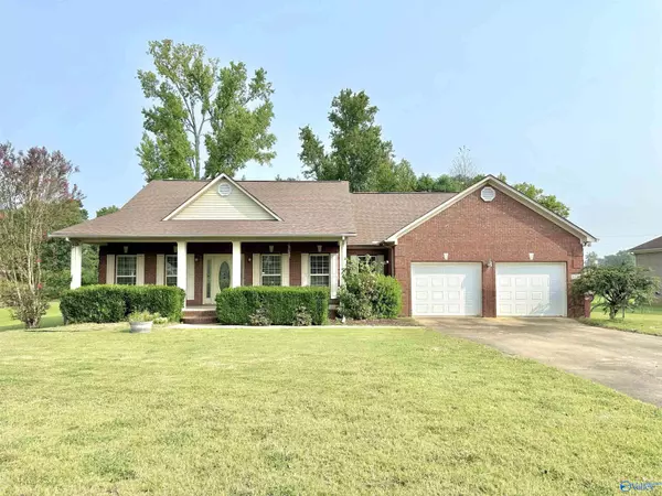17215 Eunice Lane, Athens, AL 35613