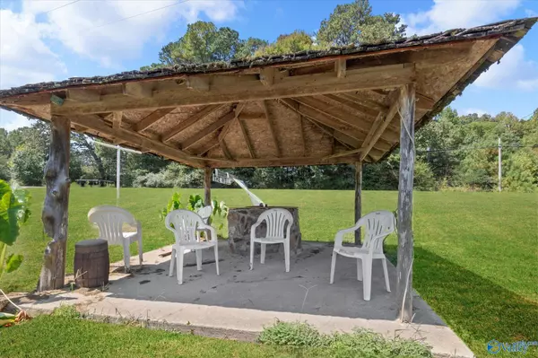 Blountsville, AL 35031,31 Blake Road