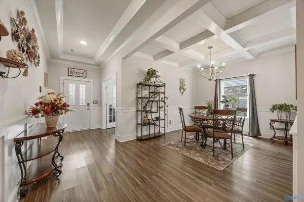 145 Chesire Cove Lane, New Market, AL 35761