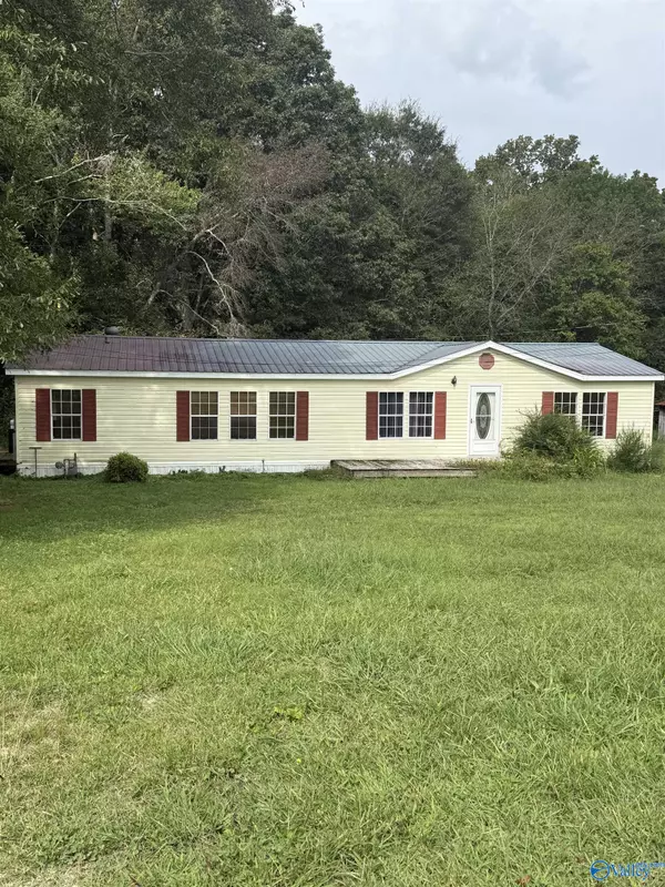 325 Oak Drive, Sardis City, AL 35956