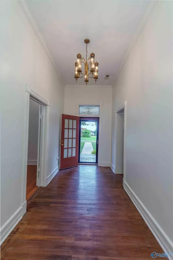 Tuscumbia, AL 35674,401 E Second Street