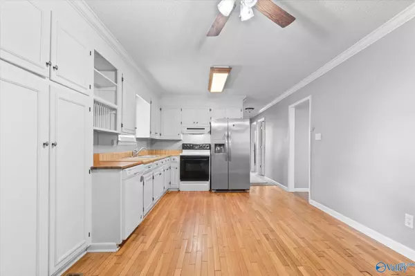 Athens, AL 35614,21498 Alabama Highway 99