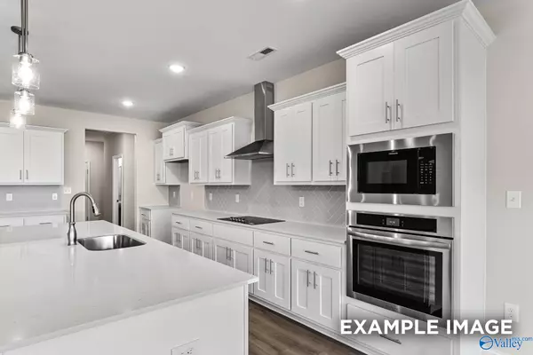 105 Summer Creek Drive, Meridianville, AL 35759