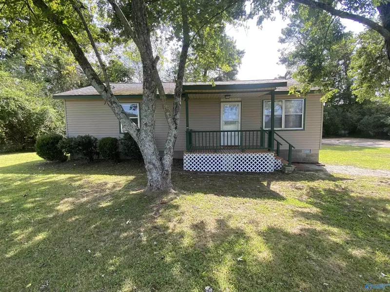 571 Berry Road, Somerville, AL 35750